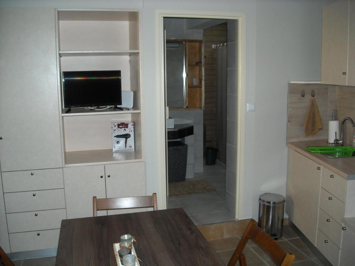 Kalamata Home, Marina A Exteriör bild